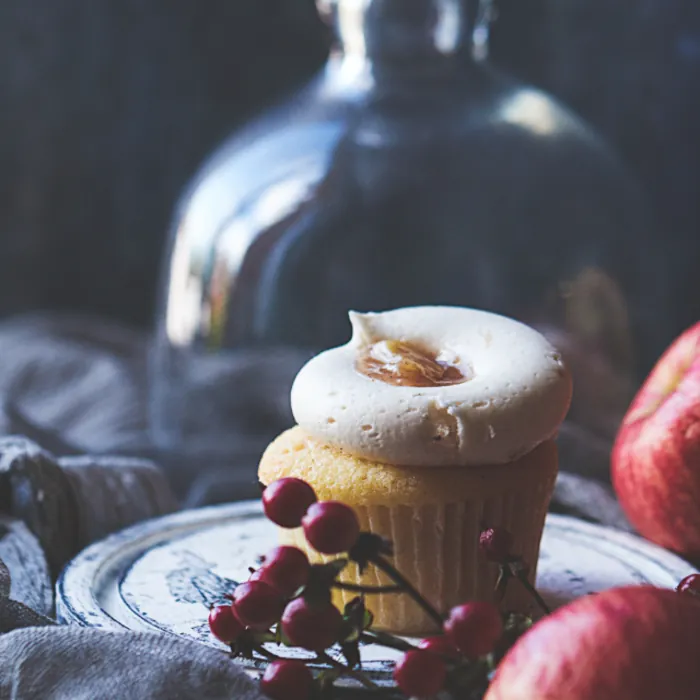 Kue Bolu Bulan