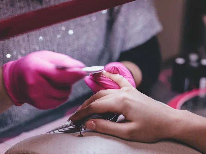 Manicure klasik